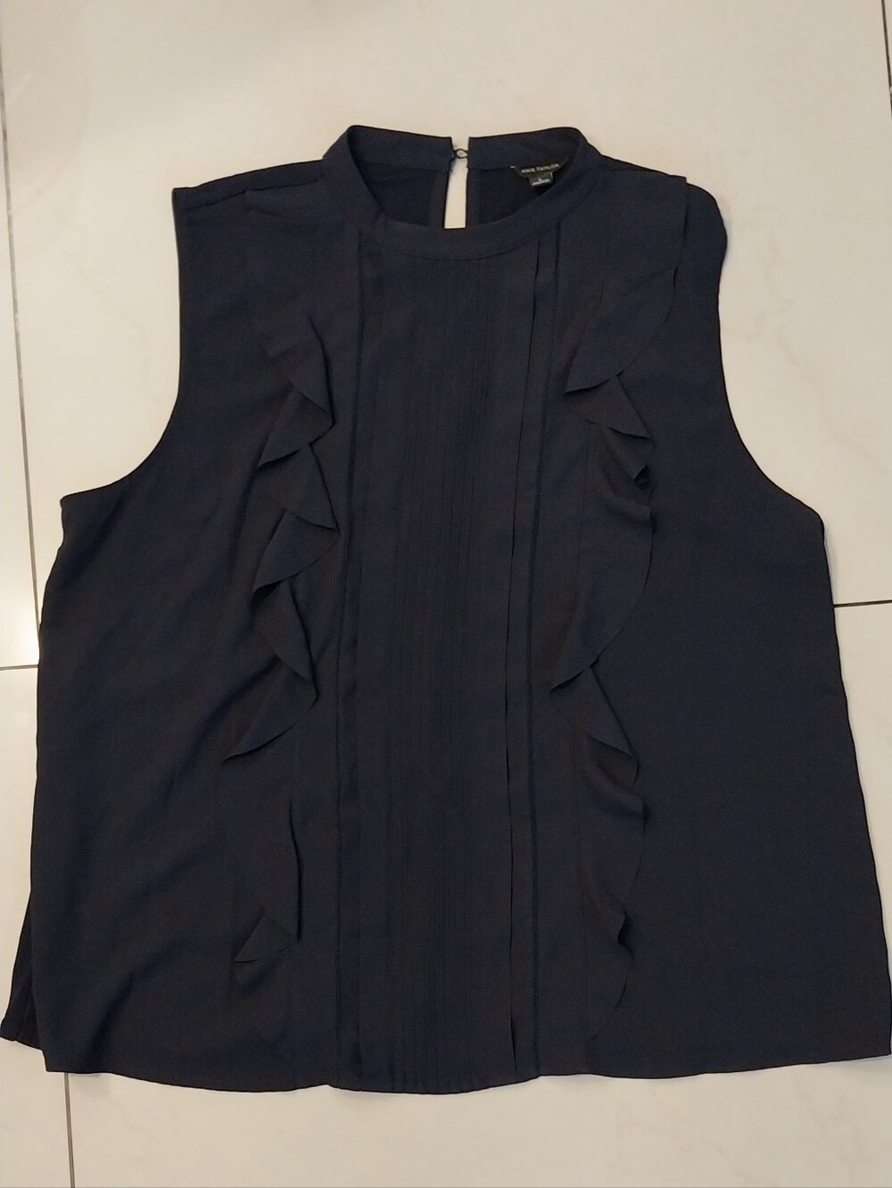 Ann Taylor Navy Ruffle-Pleated Trim Sleeveless Blouse Tank Top Sz Size Large L